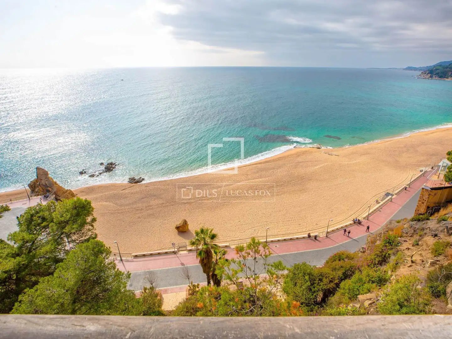 Vista exterior de Casa o xalet en venda en Lloret de Mar amb Jardí privat, Traster i Piscina