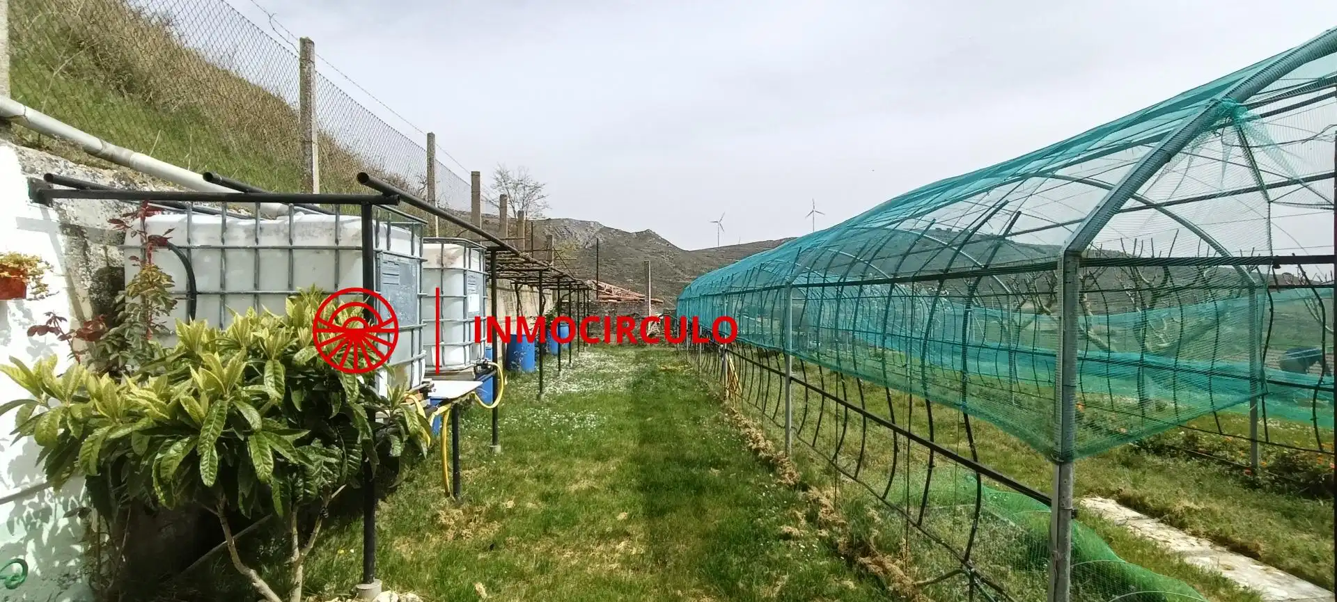 Country homes for sale in Monasterio de Rodilla  with Heating, Private garden and Balcony