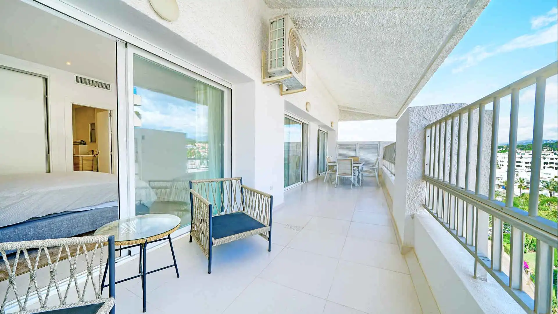 Terraza de Ático en venta en Marbella con Aire acondicionado, Terraza y Piscina