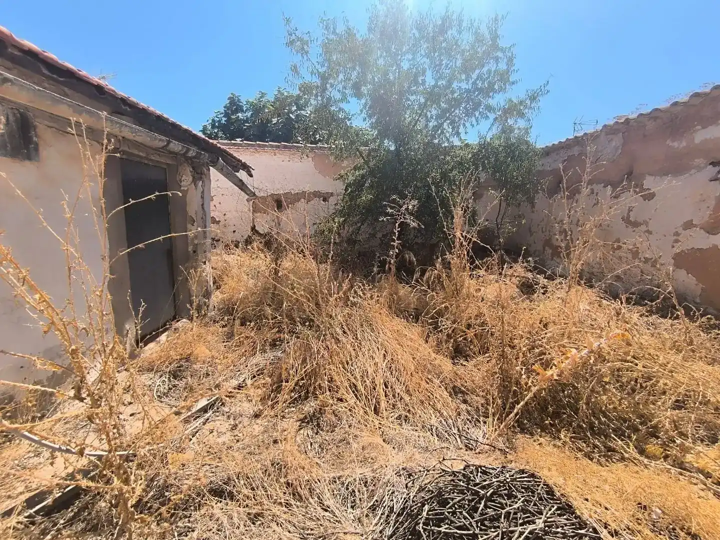 Casa adosada en venta en Pedro Muñoz con Trastero