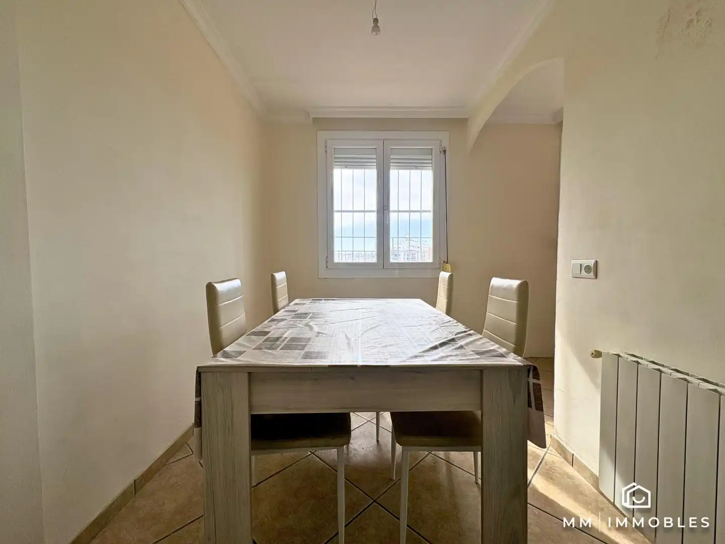 Esszimmer von Dachboden zum Verkauf in Granollers mit Terrasse