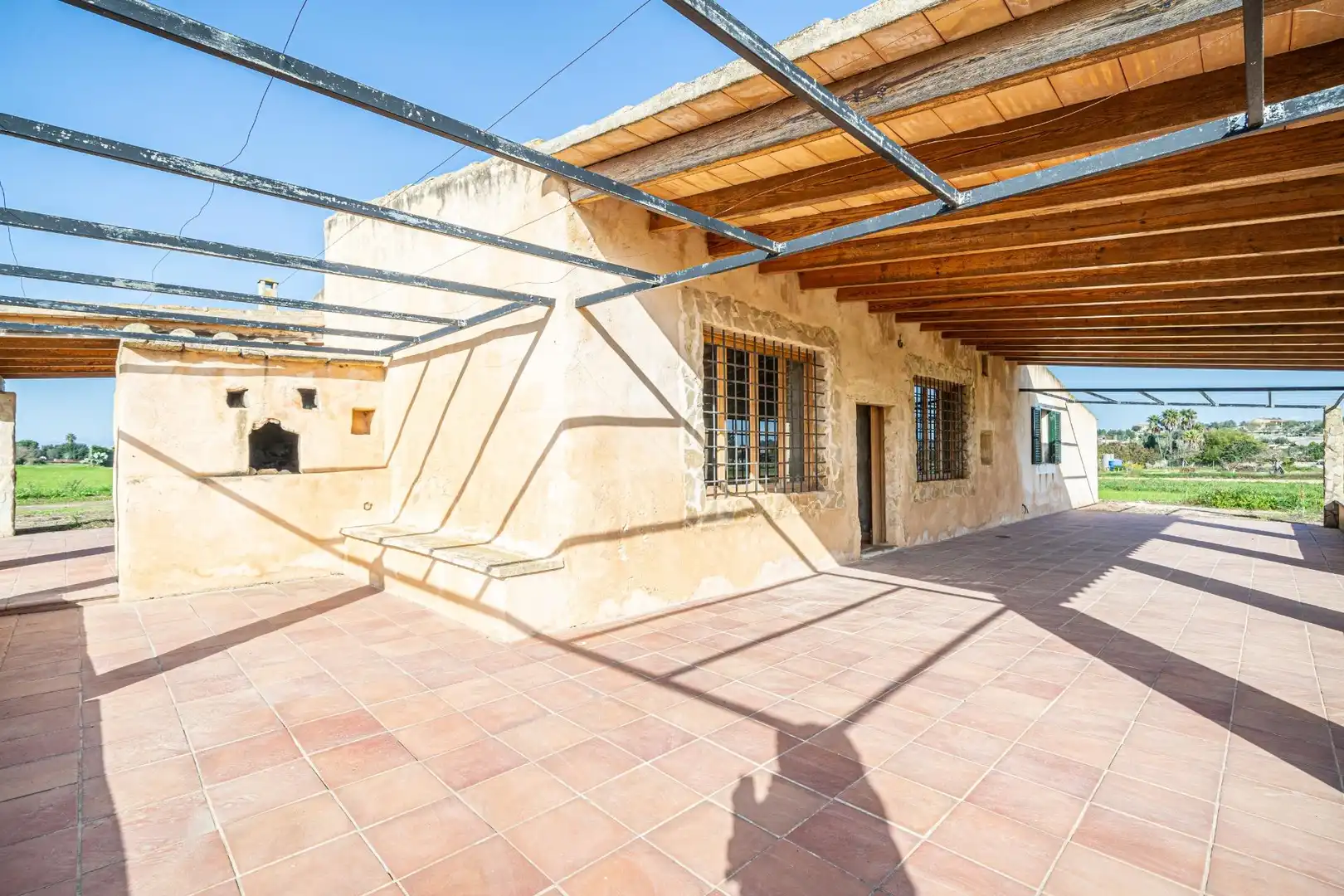 Vista exterior de Finca rústica en venda en Montuïri amb Calefacció, Jardí privat i Terrassa
