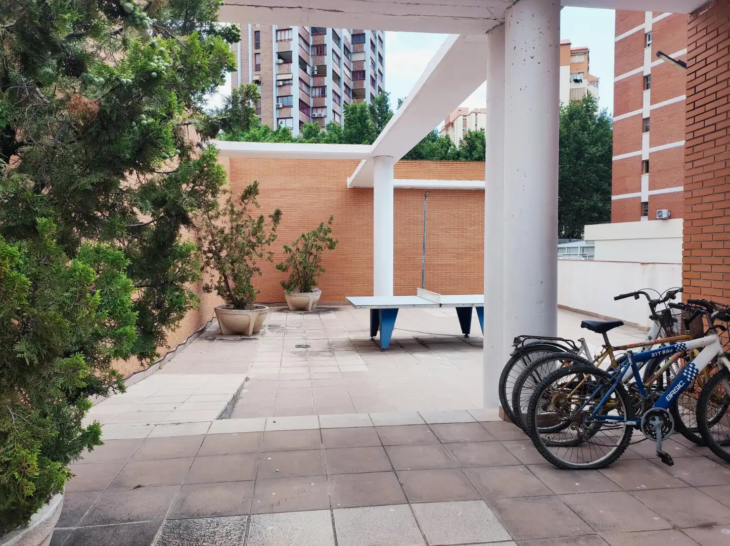 Terraza de Apartamento en venta en Benidorm con Aire acondicionado, Calefacción y Jardín privado
