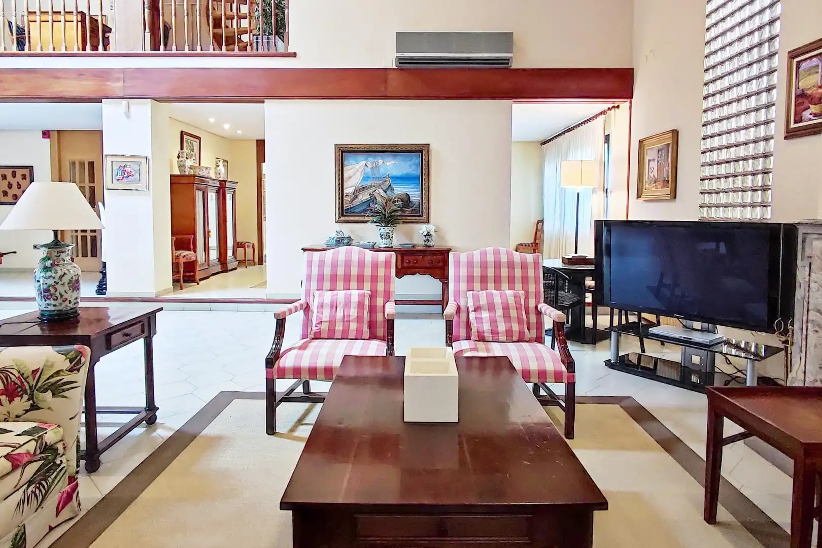 Living room of Houses for sale in L'Eliana  with Air Conditioner, Heating and Private garden