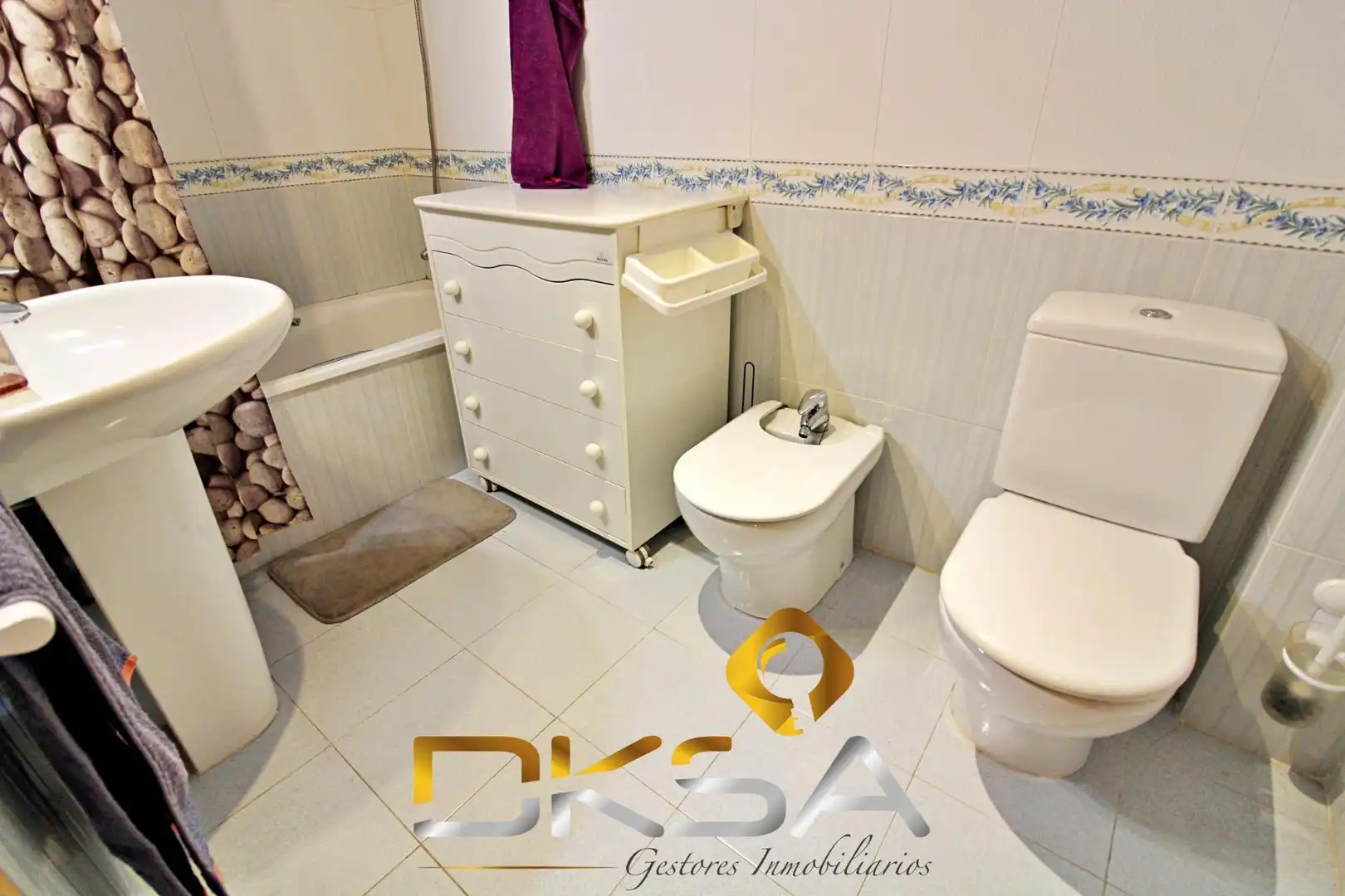 Bathroom of Duplexes for sale in L'Alcora  with Terrace, Storage room and Furnished