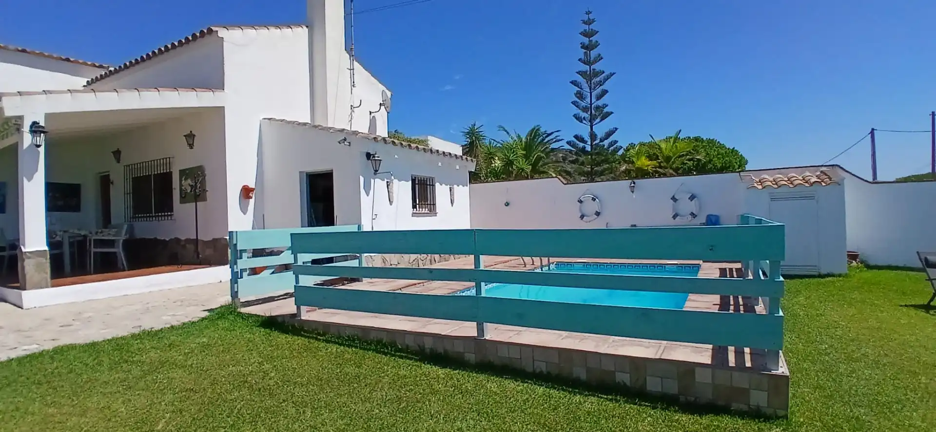 Schwimmbecken von Country house zum Verkauf in Barbate mit Privatgarten, Abstellraum und Schwimmbad