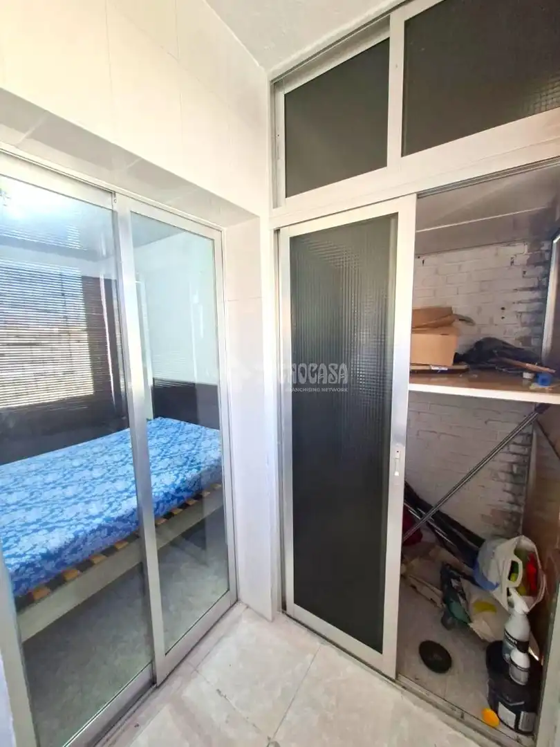 Bedroom of Flat for sale in Parla  with Air Conditioner, Heating and Terrace