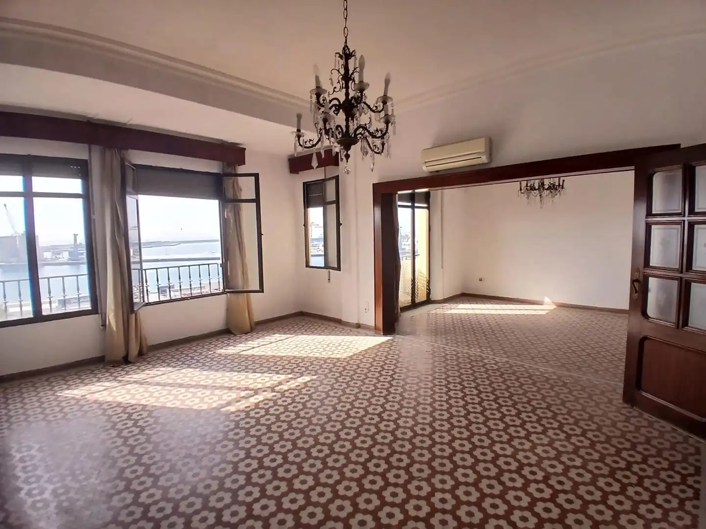 Piso con ascensor en venta en Centro, imagen 2