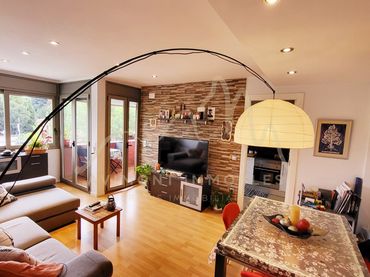 Maisonette mit Balkon zum Verkauf in Carrer del Riu Cardener