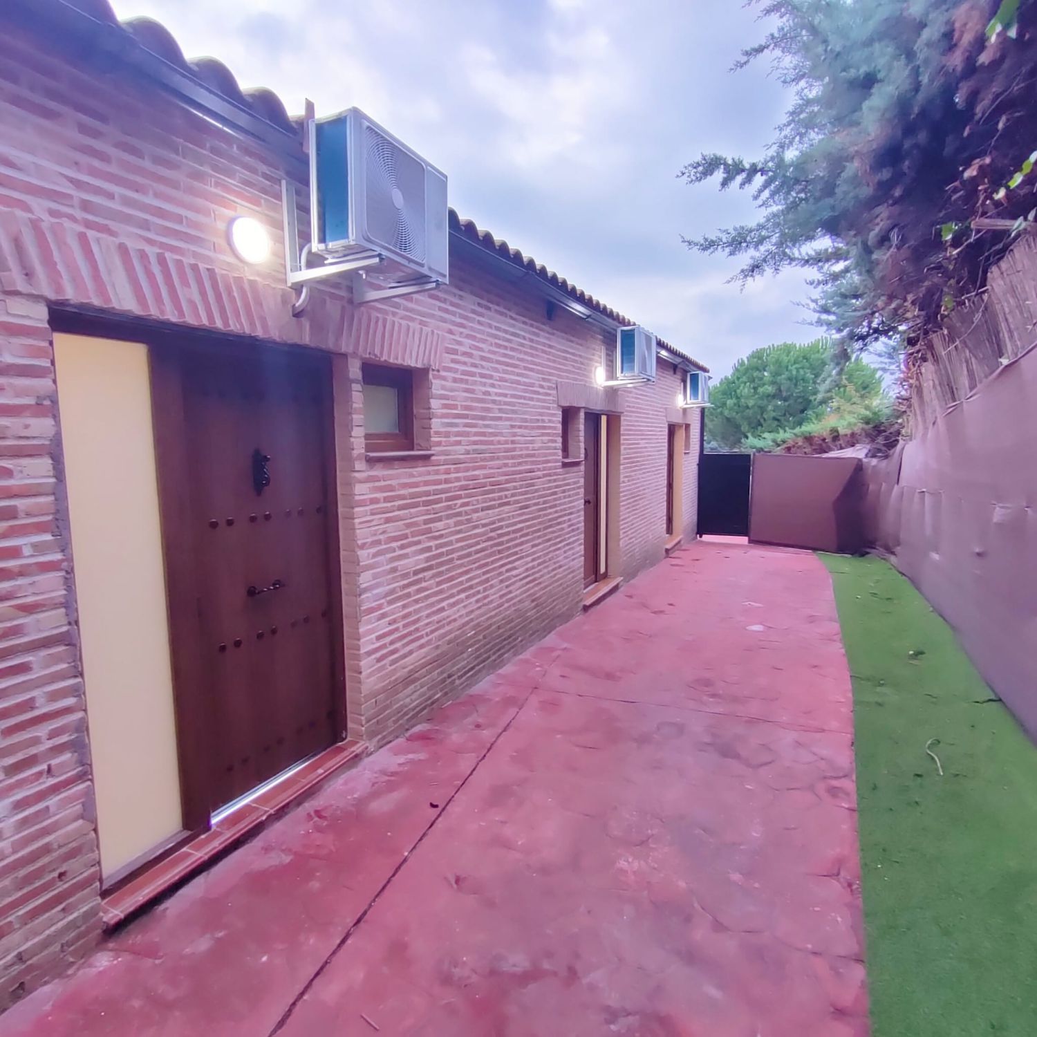 Vista exterior de Apartamento de alquiler en Villaviciosa de Odón con Aire acondicionado y Amueblado
