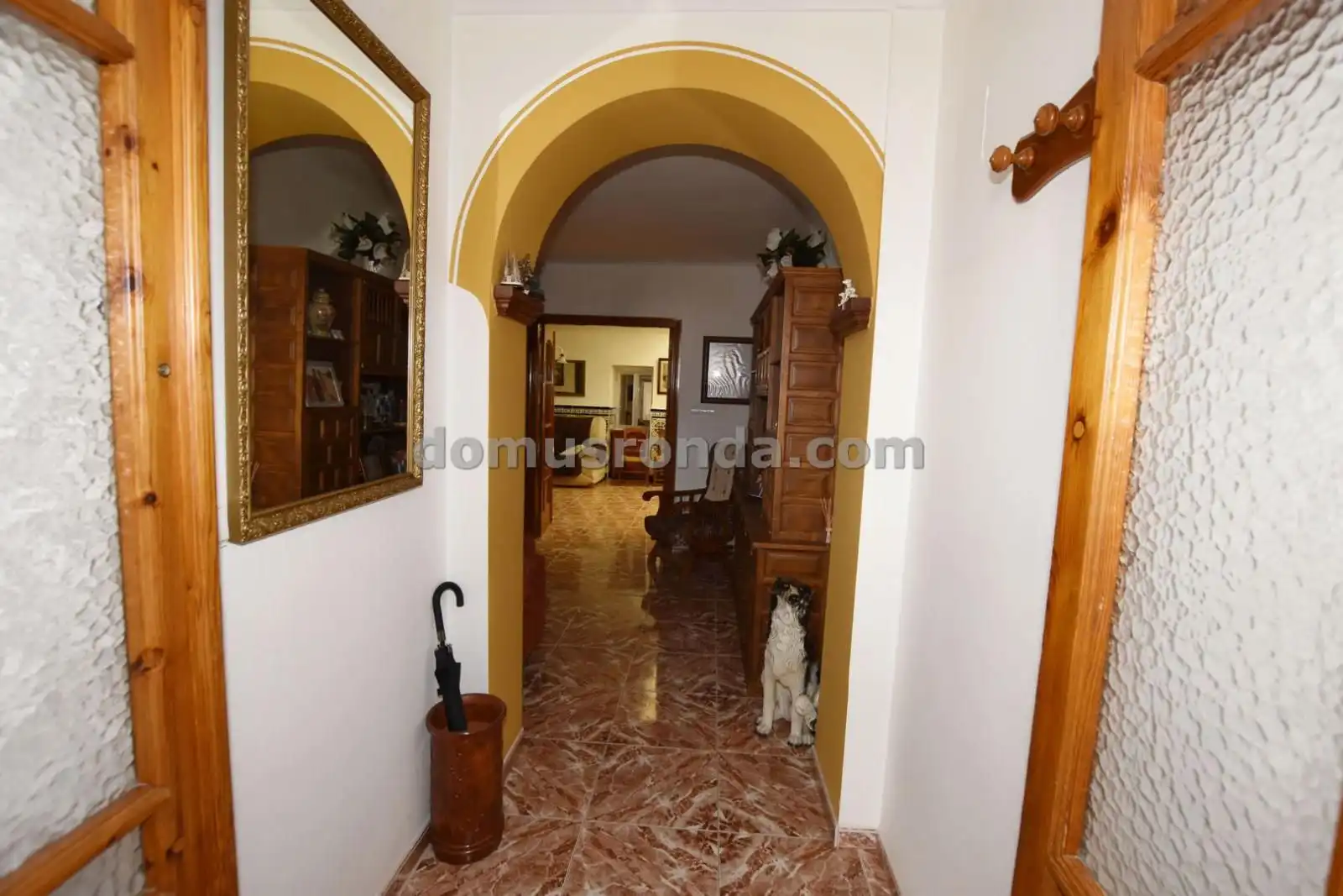 Casa en venta en Cuevas del Becerro, imagen 2