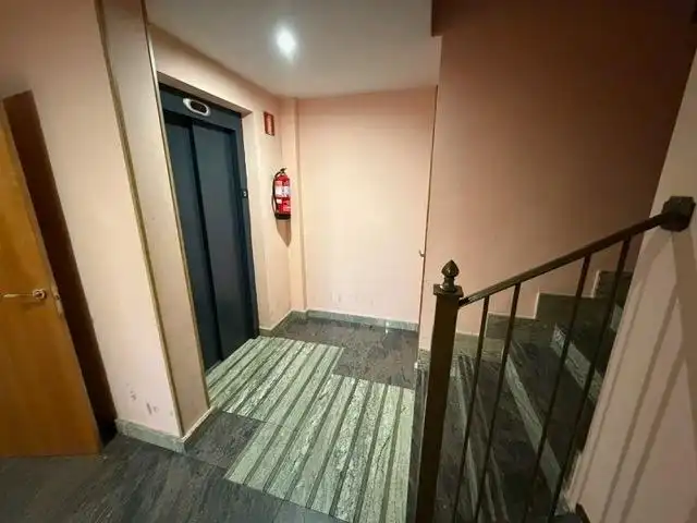 Apartamento en venta en Onzonilla con Calefacción y Parquet