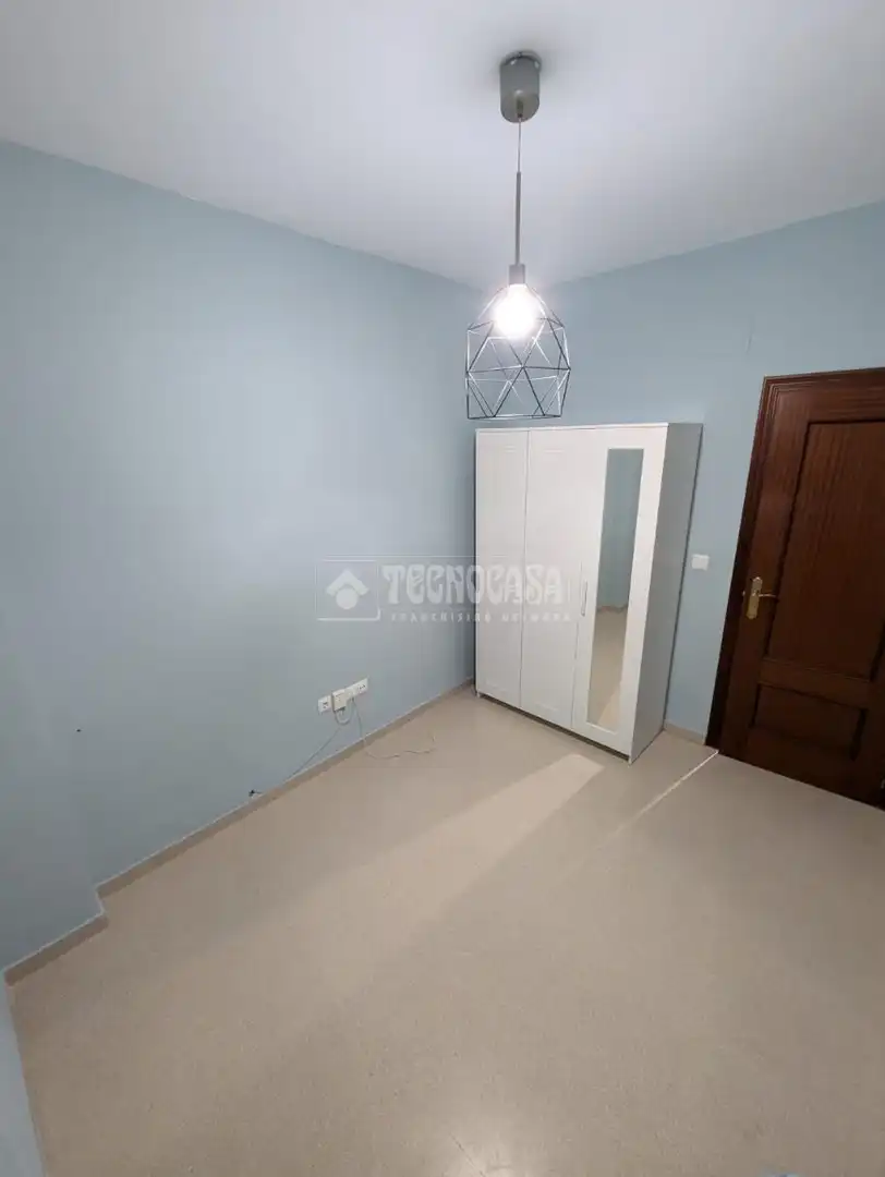 Dormitori de Pis en venda en Écija