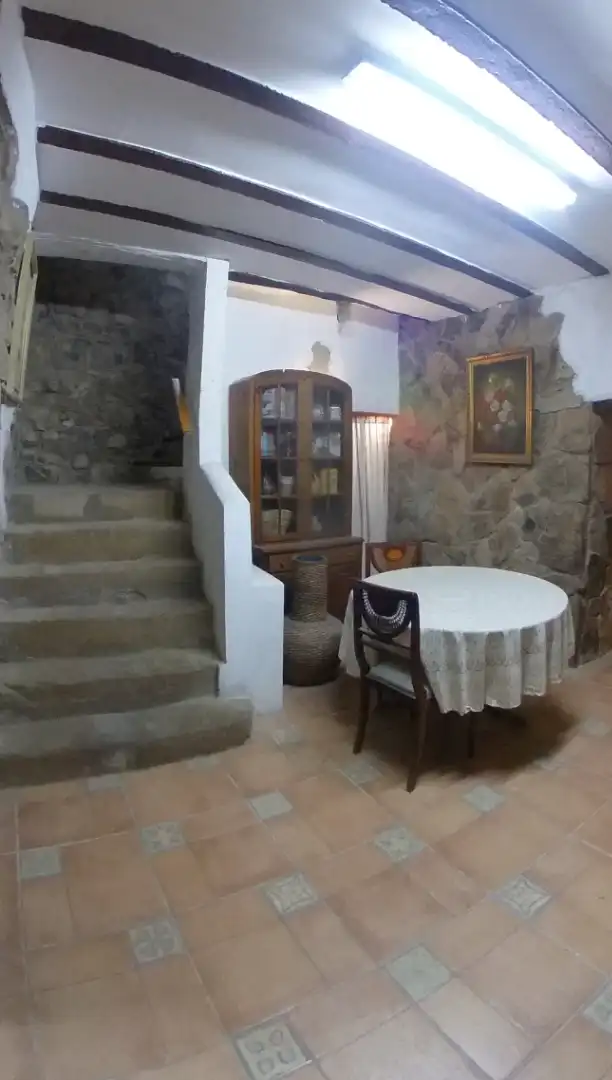 Casa adosada en venda en Montoliu de Segarra