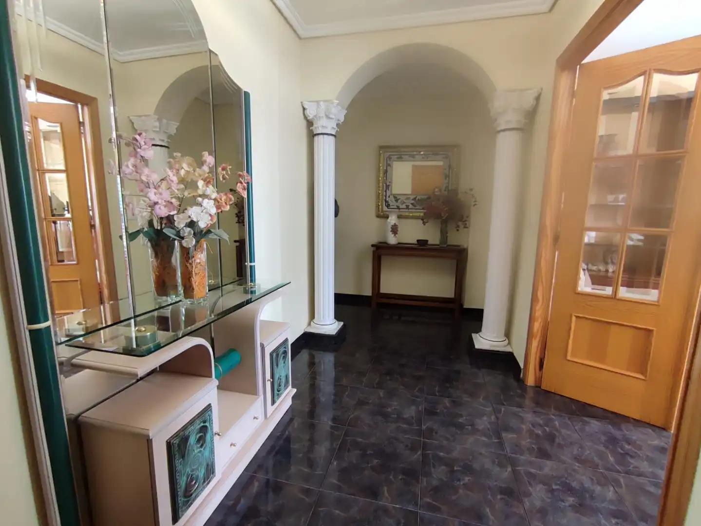 Casa a schiera con terrazza in vendita a Carrer del Poeta Llorente, imagen 8