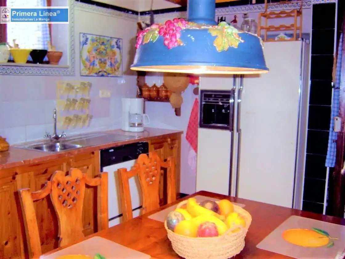 Cocina de Casa o chalet en venta en Cartagena con Calefacción, Jardín privado y Parquet