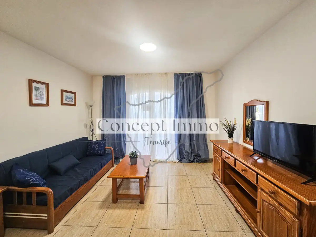 Sala de estar de Estudio en venta en Vilaflor de Chasna con Terraza, Balcón y Piscina comunitaria