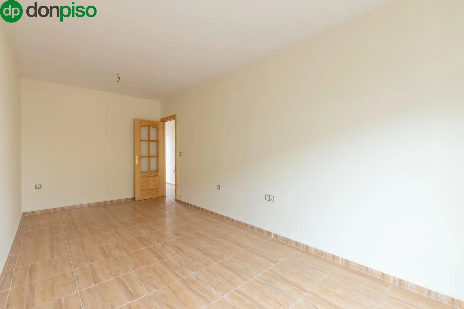 Wohnung zum Verkauf in Güevéjar mit Balkon