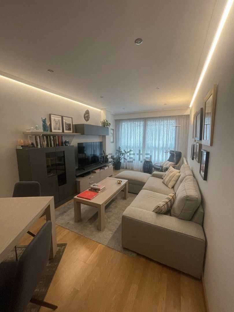 Living room of Apartment for sale in Ourense Capital   with Heating, Parquet flooring and Storage room
