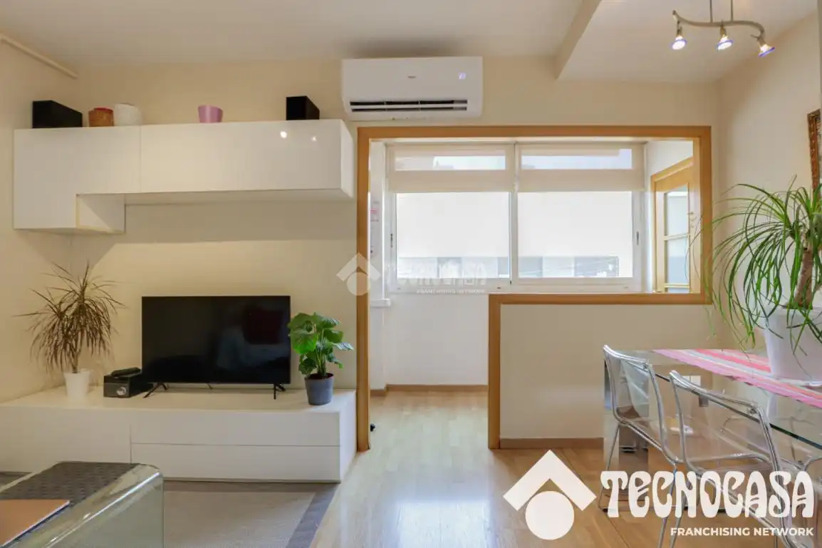 Sala de estar de Piso en venta en Barcelona con Aire acondicionado