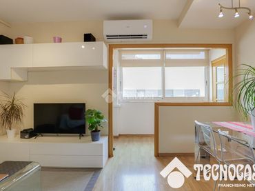 Piso con ascensor en venta en Carrer del Farell