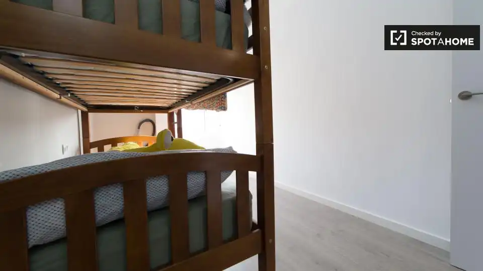 Habitación en El Cabanyal - El Canyamelar