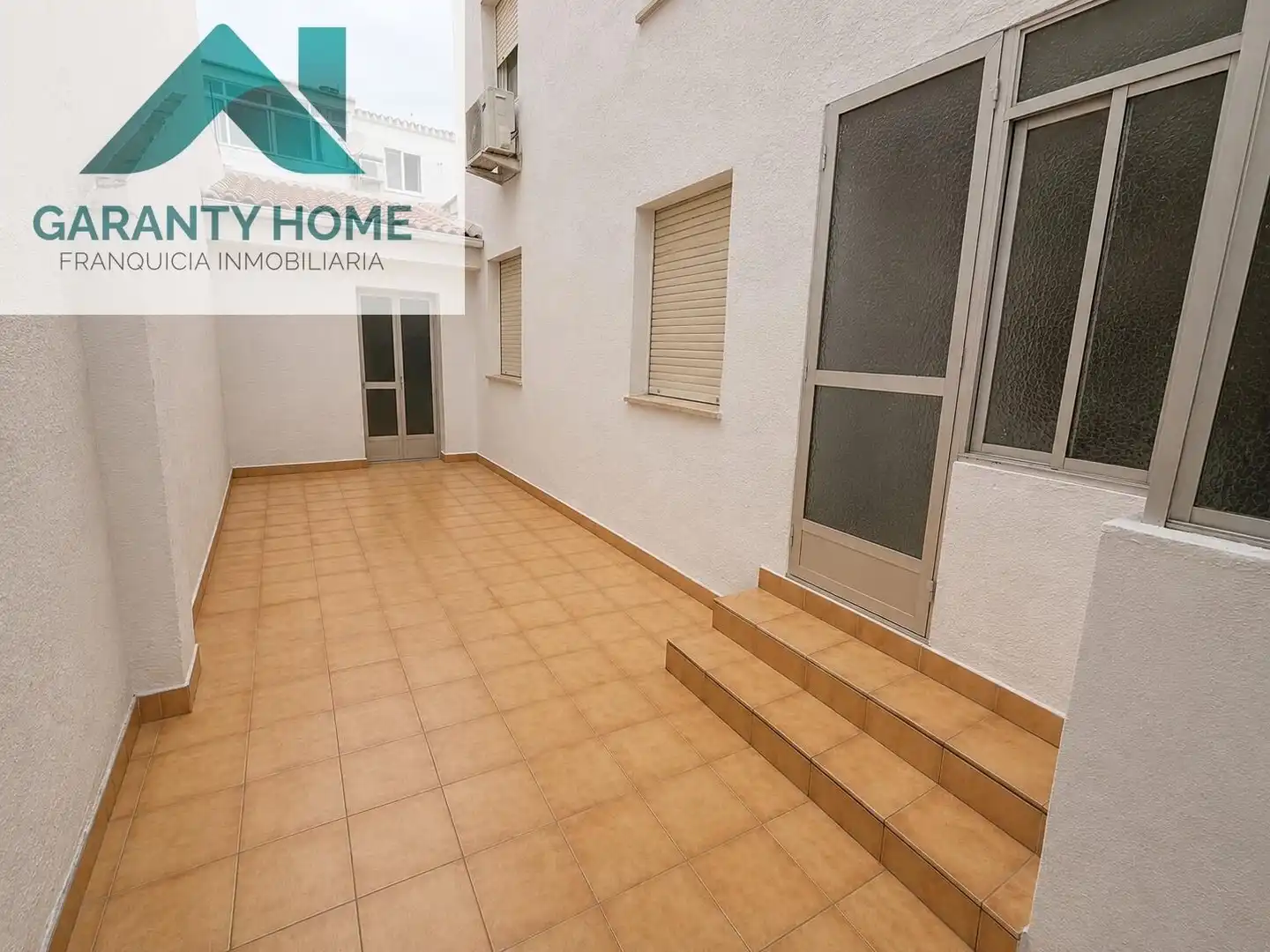 Vista exterior de Piso en venta en Martos con Aire acondicionado y Amueblado