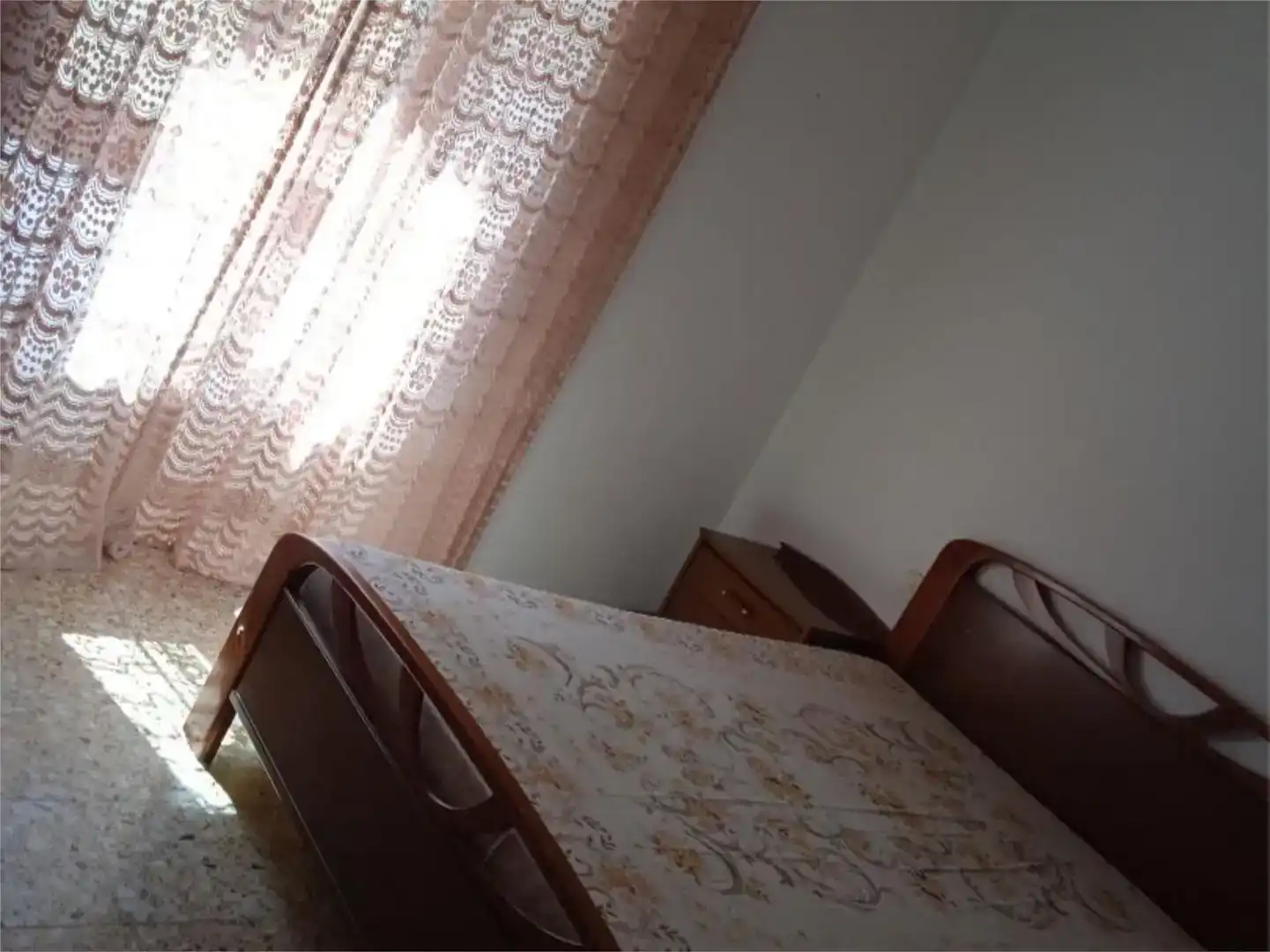 Habitación de Piso en venta en Mazaleón con Amueblado y Balcón