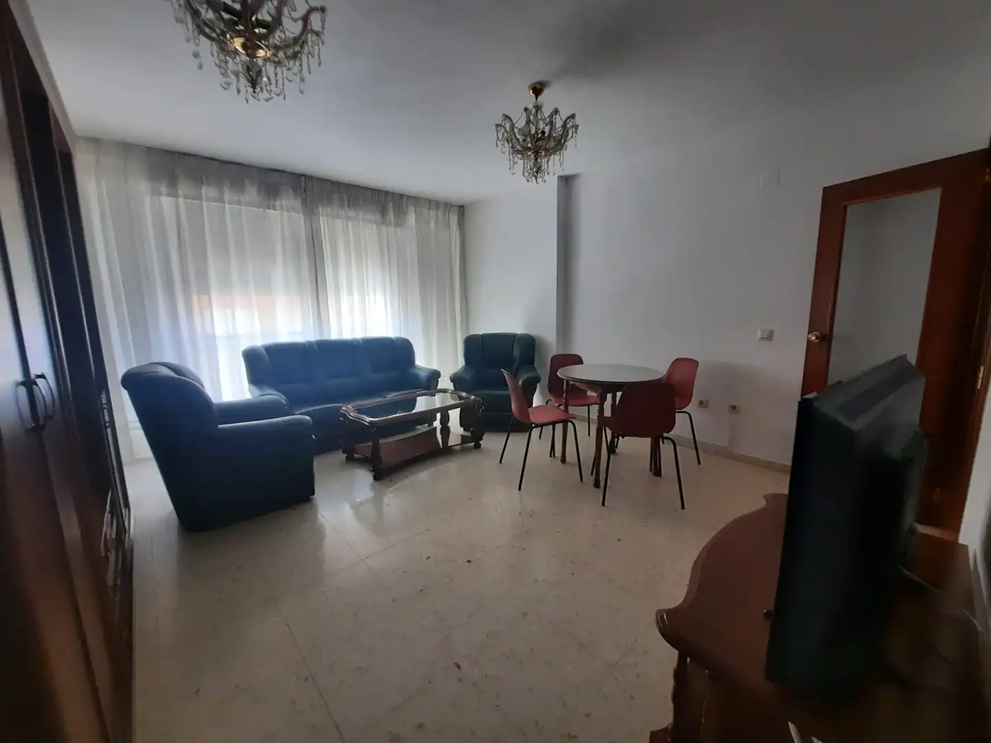 Pis amb ascensor de lloguer a Maria Auxiliadora - Barriada de Llera, imagen 2