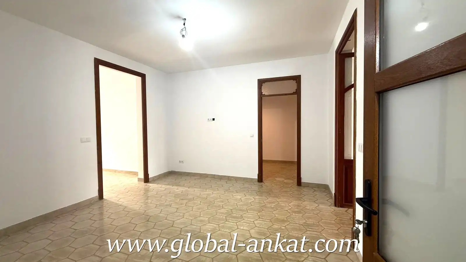 Wohnung zum Verkauf in Felanitx mit Terrasse, Abstellraum und Möbliert