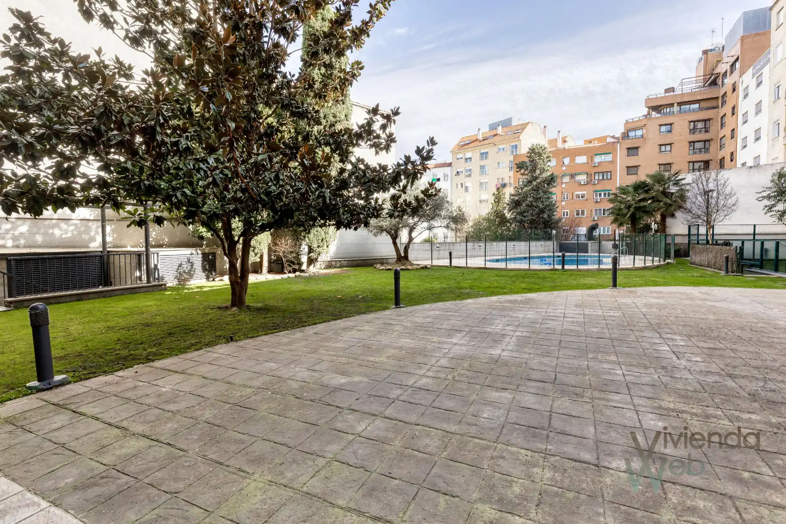 Terrasse von Wohnung zum Verkauf in Madrid mit Klimaanlage, Heizung und Privatgarten