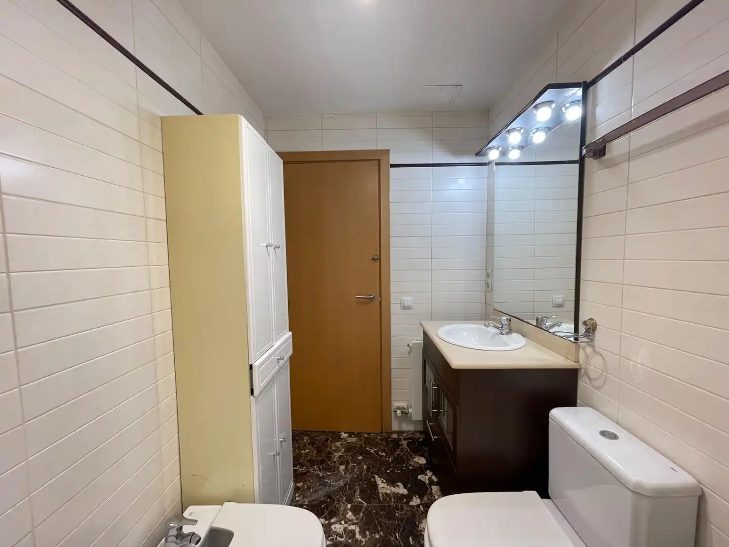 Badezimmer von Erdgeschoss zum Verkauf in El Vendrell mit Terrasse