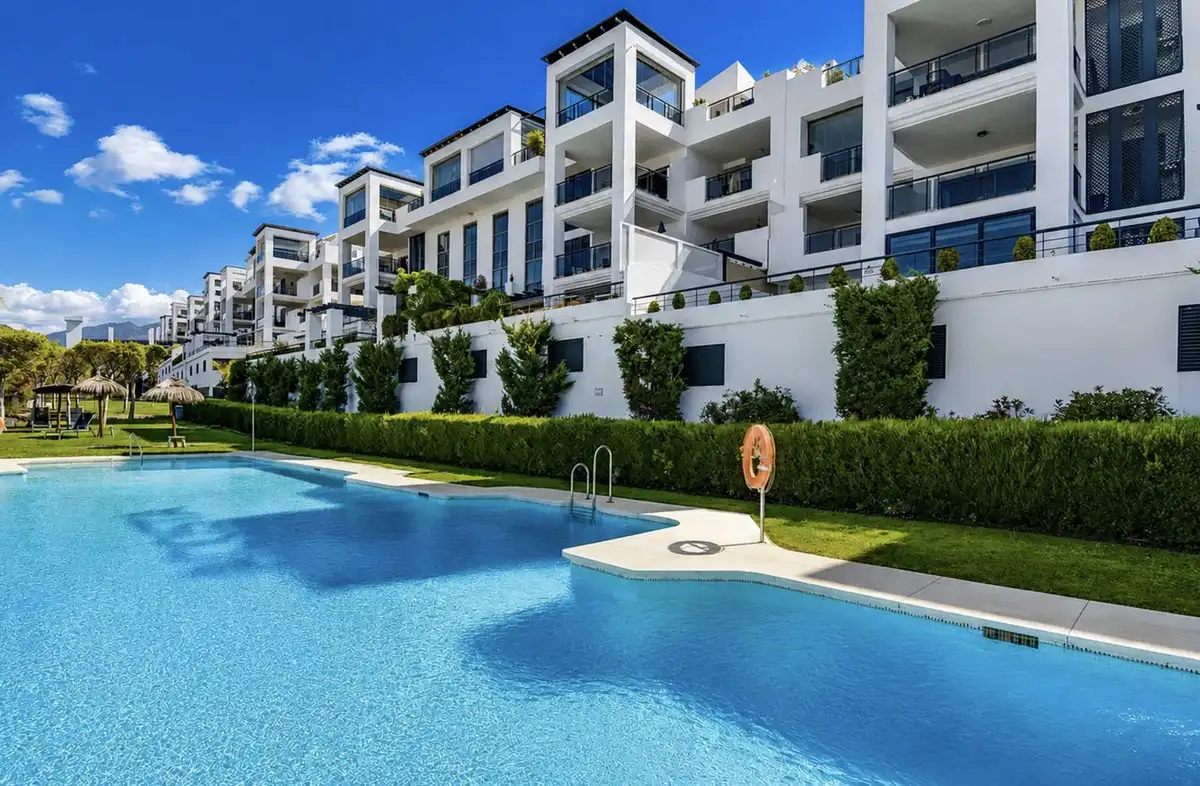 Exterior view of Apartments for sale in Benahavís  with Air Conditioner, Terrace and Storage room