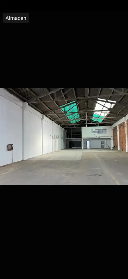 Nau industrial de lloguer en Tarragona