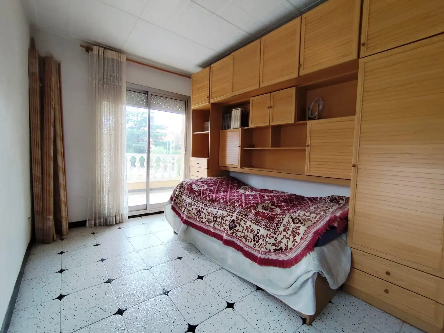 Habitación de Casa o chalet en venta en Santa Perpètua de Mogoda con Aire acondicionado, Calefacción y Jardín privado