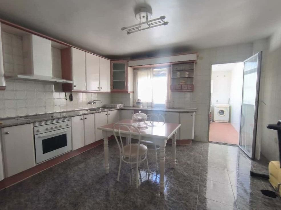 Cuina de Pis en venda en Mengíbar amb Aire condicionat, Terrassa i Balcó