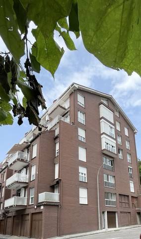 Local comercial en Venta en Urazandi Kalea en Elgoibar