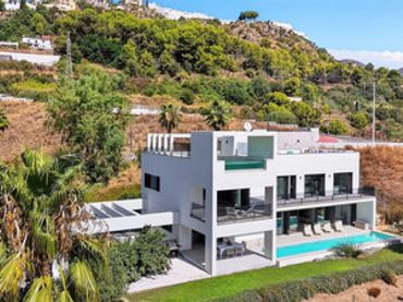 Villa avec piscine à vendre à Torremuelle