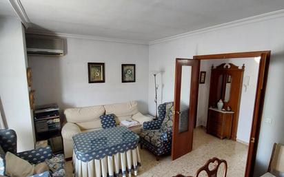 Living room of Flat for sale in Dos Hermanas  with Terrace and Balcony