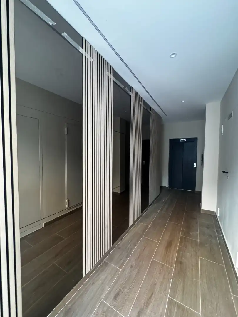 Wohnung zur Miete in Maracena mit Klimaanlage, Parkett und Möbliert