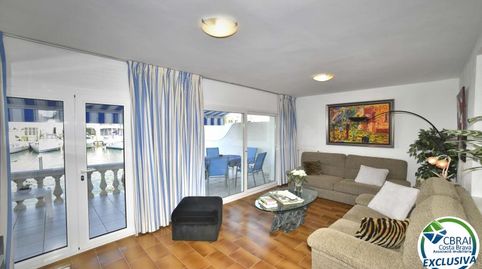 Foto 4 de Casa adosada en venda a Salins - Cavall de Mar, Empuriabrava