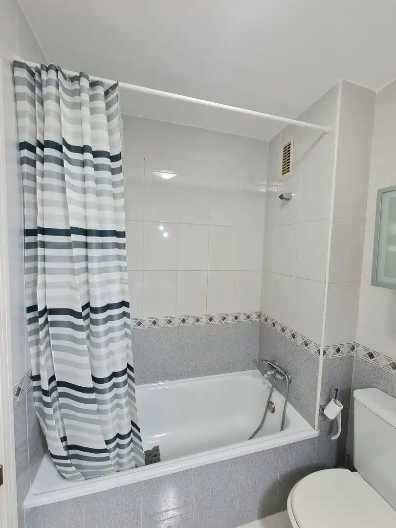 Apartament amb ascensor de lloguer a Santa Pola ciudad, imagen 12