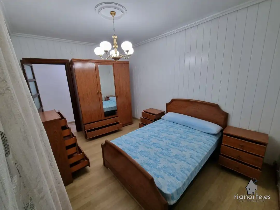 Habitación de Piso en venta en Avilés con Calefacción