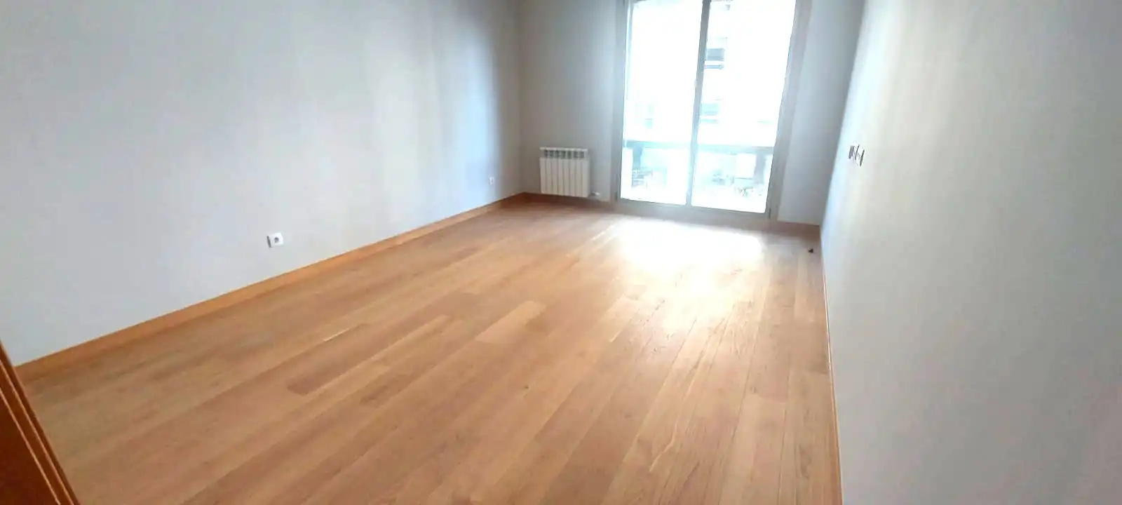 Habitación de Piso de alquiler en Vigo  con Calefacción, Parquet y Trastero