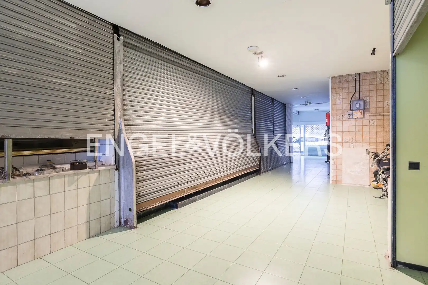 Houses for sale in Barcelona  with Heating, Terrace and Storage room