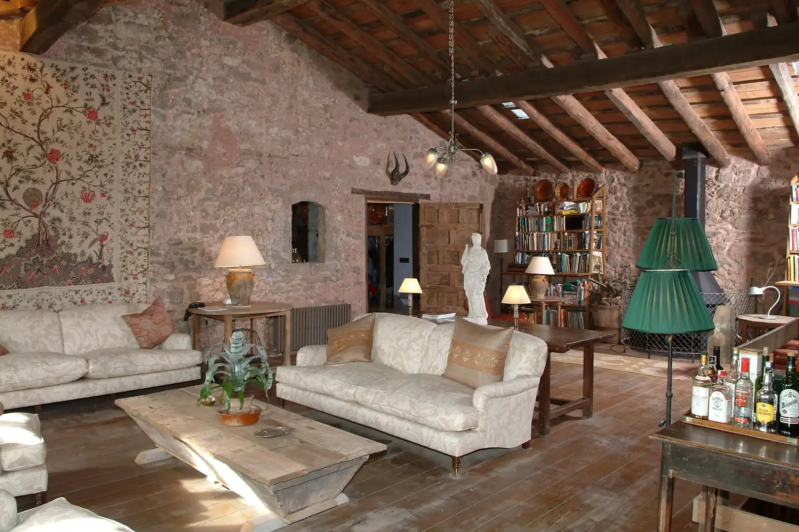 Sala de estar de Finca rústica en venta en Camprodon con Calefacción, Jardín privado y Terraza