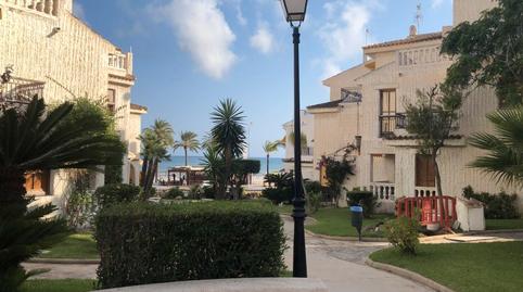 Foto 5 de Casa adosada de lloguer a Avenida Santiago Bernabéu, 46, Calas Santiago Bernabéu, Alicante