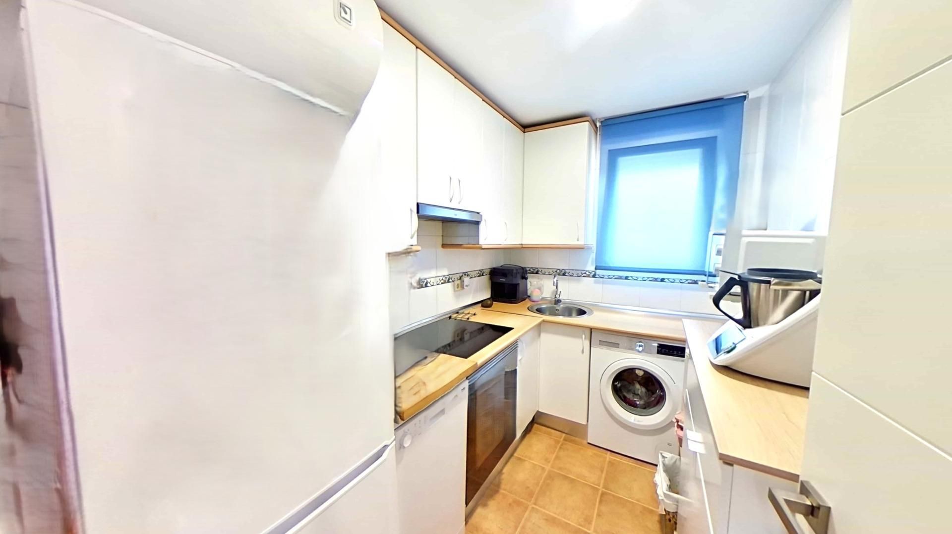 Kitchen of Flat for sale in Paracuellos de Jarama  with Air Conditioner, Terrace and Balcony