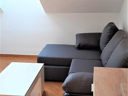 Sala d'estar de Apartament en venda en Aranjuez amb Aire condicionat