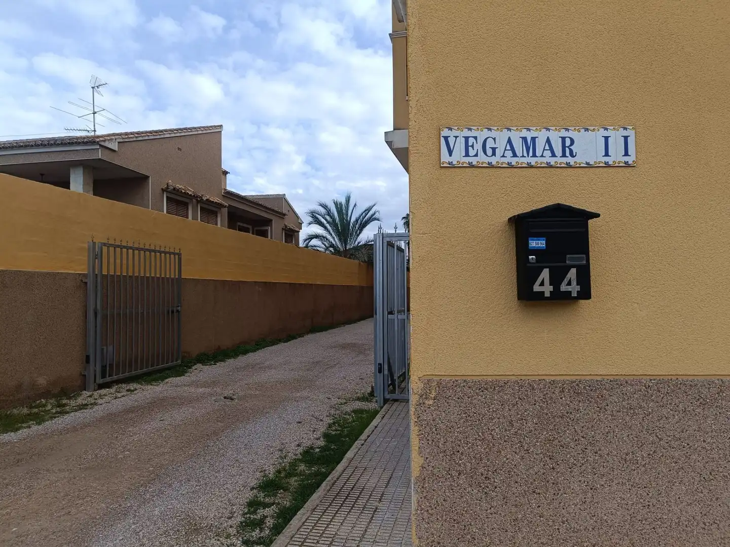 Vista exterior de Apartamento en venta en Rafal con Aire acondicionado, Amueblado y Piscina comunitaria